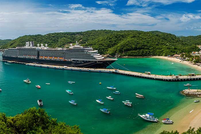 10 MUELLE DE CRUCEROS